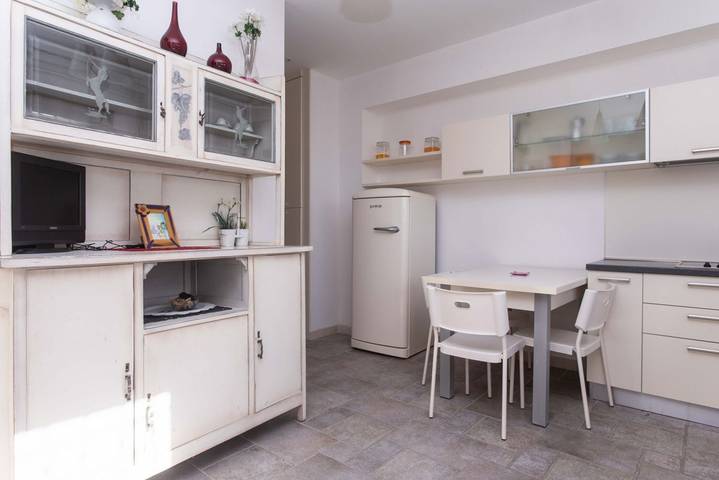 Ganze Wohnung, Ferienwohnung für 4 Personen mit Garten in Monte Conero, Ancona