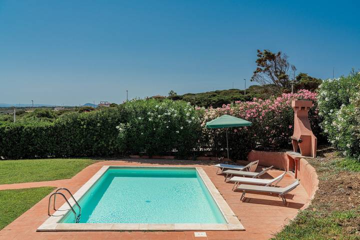 Ferienhaus für 7 Personen, mit Garten und Seeblick auf Sardinien - 4