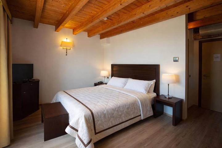 Hôtel pour 2 personnes, avec vue et jardin, animaux acceptés à Zevio - 3