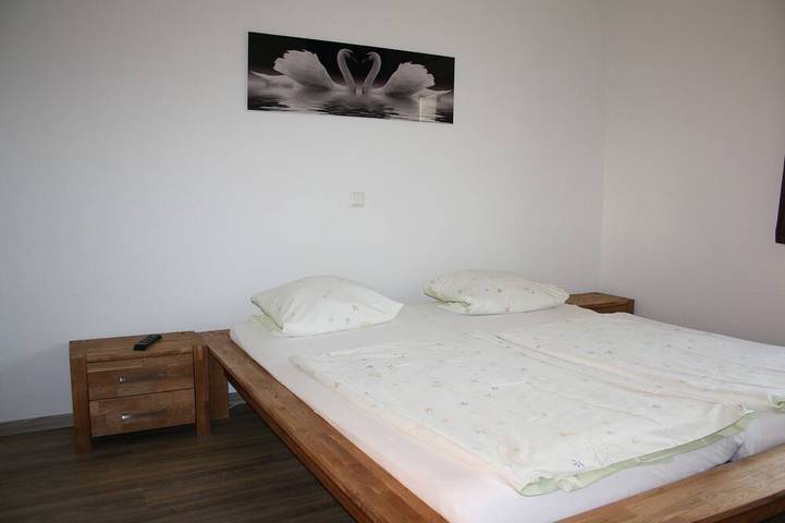 Ferienhaus für 6 Personen, mit Terrasse und Whirlpool sowie Sauna in Biersdorf am See - 4