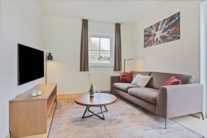 Bungalow für 4 Personen, mit Balkon/Terrasse und Terrasse im Oldenburger Münsterland - 2