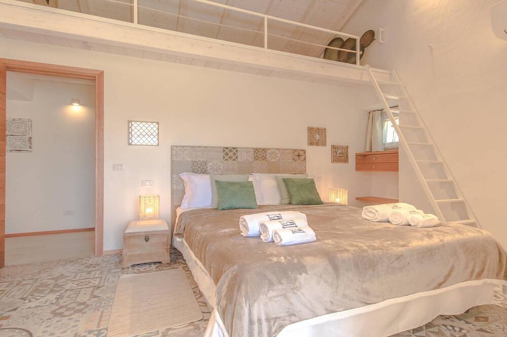 Portobello di Gallura Villa lo Stazzo Lux Independent Villa in Portobello di Gallura, Portobello