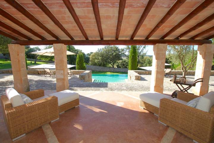Chalet para 18 personas, con jardín y balcón - 1