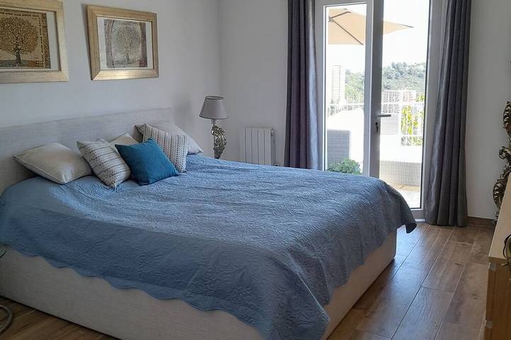 Location de vacances pour 12 personnes, avec piscine, animaux acceptés à Gorbio - 2