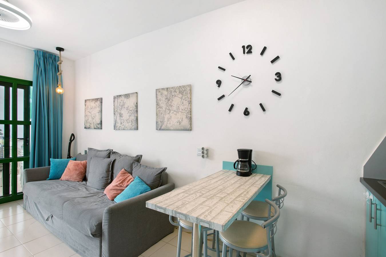 Ganze Wohnung, Ferienwohnung 'Casa Los Veleros F2' mit Meerblick, Gemeinschaftspool und Wlan in Puerto Rico (Gran Canaria), Gran Canaria Süd