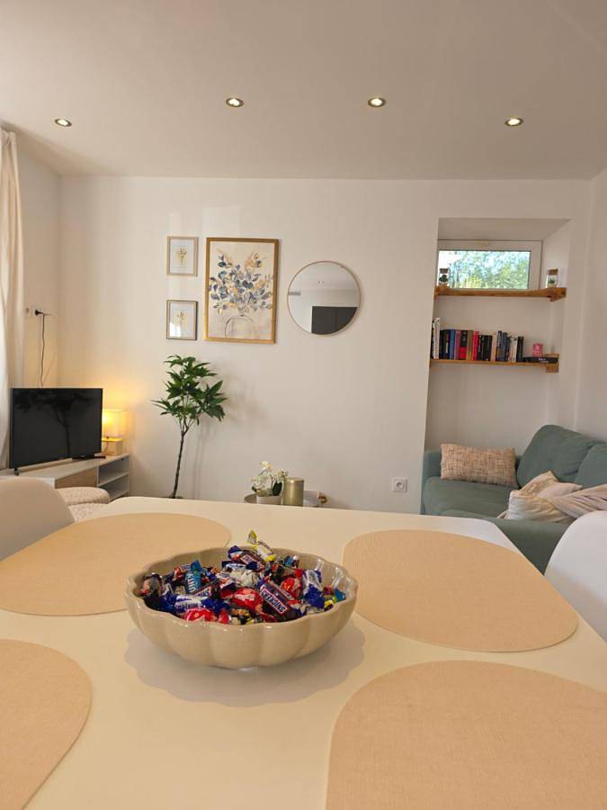 Appartement entier, Appartement Les Géraniums in Remiremont, Région d'Épinal