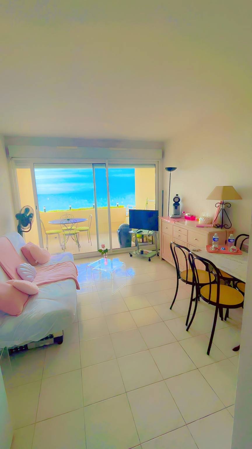 Ganze Wohnung, Apartment 'Appartement Première Ligne Vue Mer' mit Meerblick, Gemeinschaftspool und privater Terrasse in Frontignan, Mittelmeerküste (Frankreich)