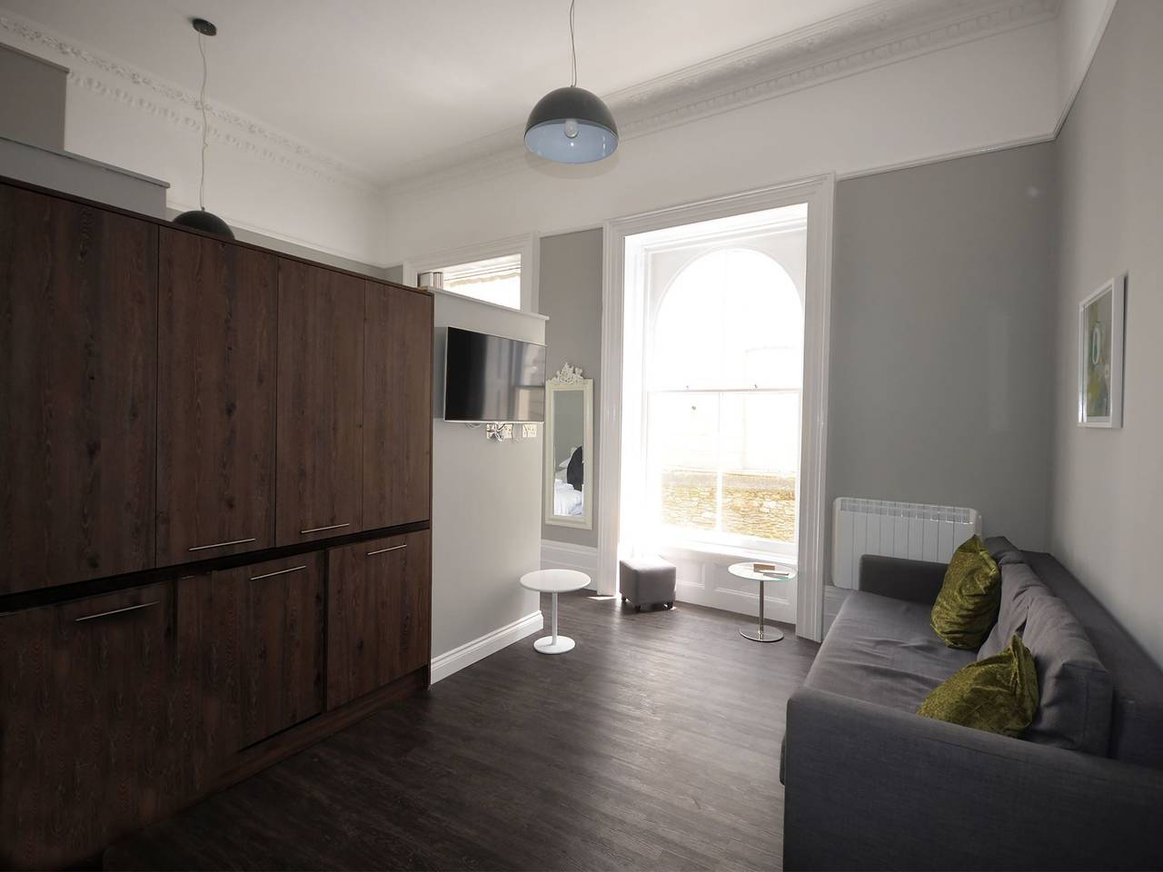 Entire apartment, Helle, erst kürzlich vollständig renovierte (2016) Ferienwohnungen in einem den in Plymouth, South West England