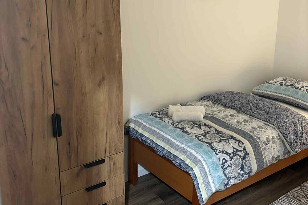 Geheel appartement, Comfort Apartment Luna - Two Bedroom Apartment With Terrace in Varaždin