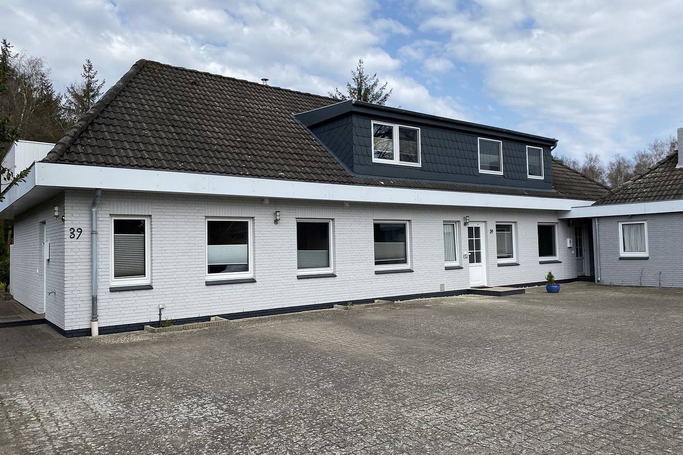 Ganze Wohnung, Geräumiges Appartement mit Sauna, Balkon und moderner Ausstattung in St. Peter-Bad in St. Peter-Bad, St. Peter-Ording