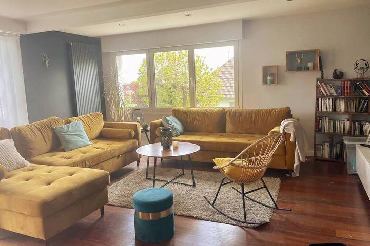 Maison de vacances pour 9 personnes, avec jacuzzi ainsi que balcon et jardin à Bretteville-sur-Odon