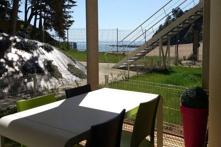 Appartement de vacances pour 4 personnes, avec terrasse et jardin