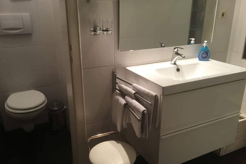 Entire apartment, Vacation apartment Wallberg - Holiday apartments Haus Eva Hagn in Sonnenmoos, Rottach-Egern