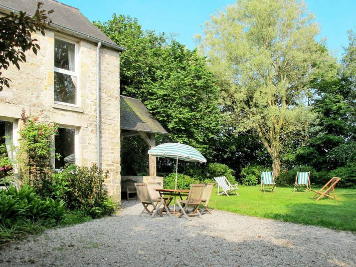 Maison de campagne pour 4 personnes, avec Terrasse et Jardin