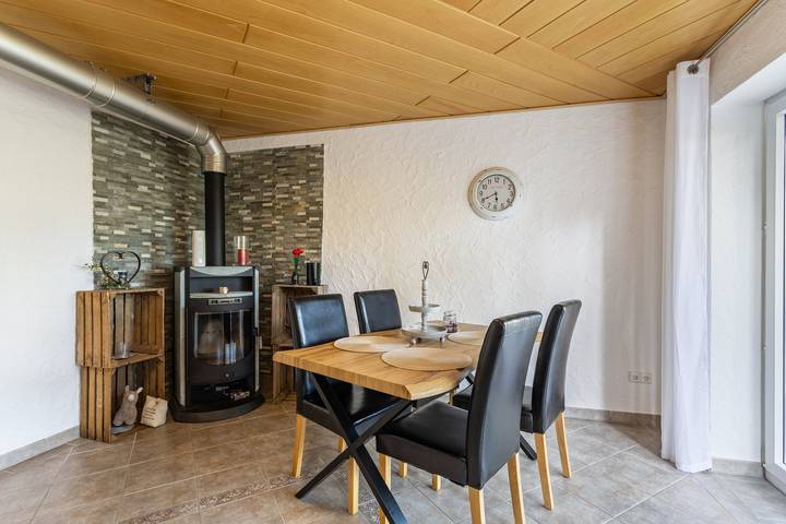 Entire apartment, Apartment 'Haus Susanna' with Exclusive Guest Terrace and Wi-Fi in Brilon, Hochsauerlandkreis