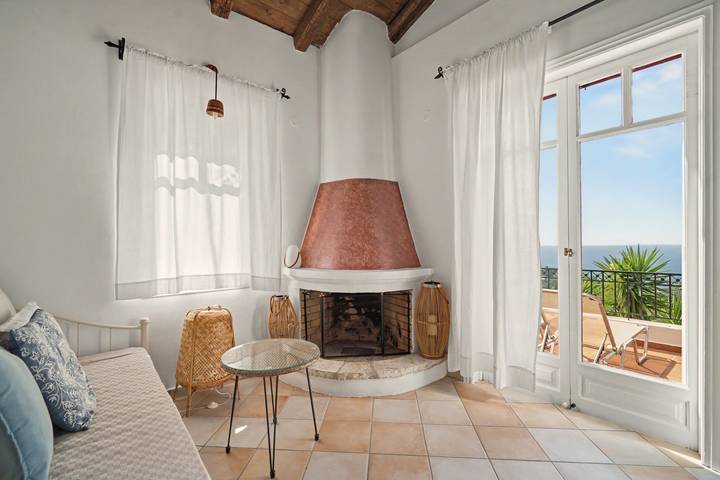 Holiday Home 'Villa Meltemi' with Sea View, Wi-Fi, and Air Conditioning in Greece