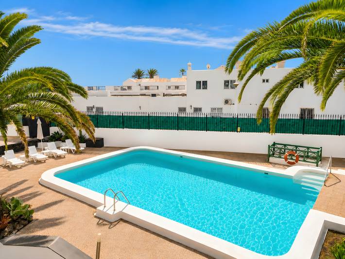 Apartment for 2 people, with Balcony and Children pool in Puerto del Carmen Old Town
