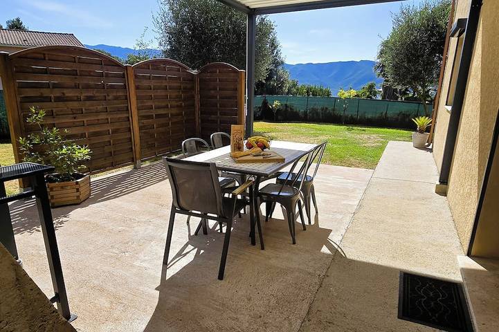Location de vacances pour 4 personnes, avec Jardin à Valle-di-Mezzana