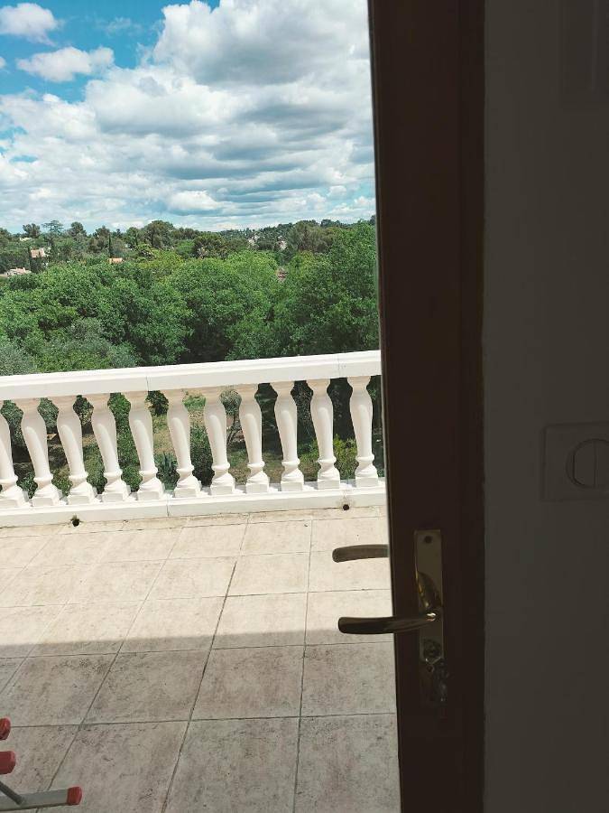 Chambre d’hôte pour 2 personnes, avec piscine ainsi que jardin et vue à Nîmes - 4