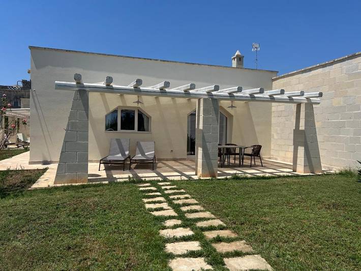 Villa per 7 persone, con panorama e terrazza a Lecce