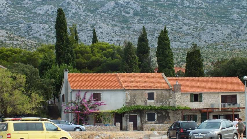 Ferienhaus für 10 Personen, mit Garten, mit Haustier in Starigrad