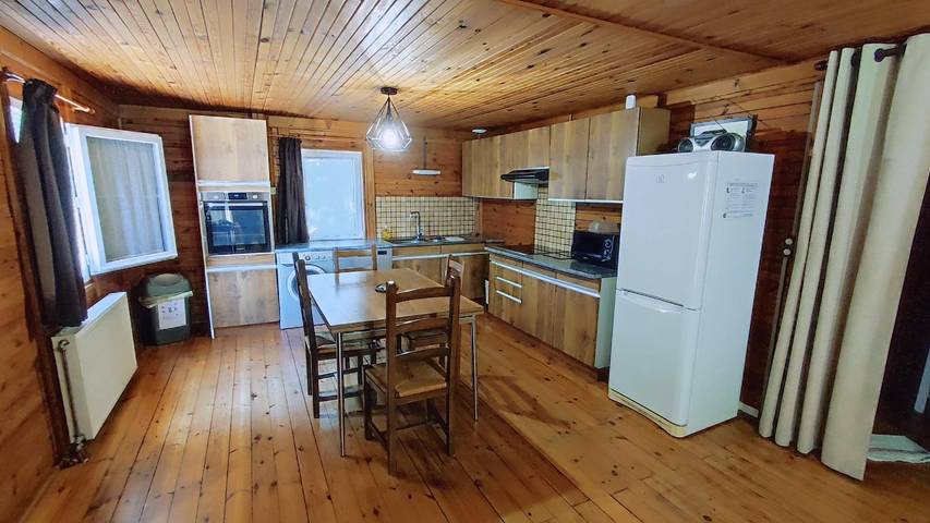 Chalet pour 4 personnes, avec jacuzzi, animaux acceptés dans les Ardennes - 3