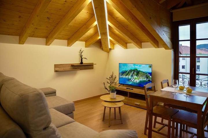 Apartamento de vacaciones para 4 personas, con terraza y vistas - 1