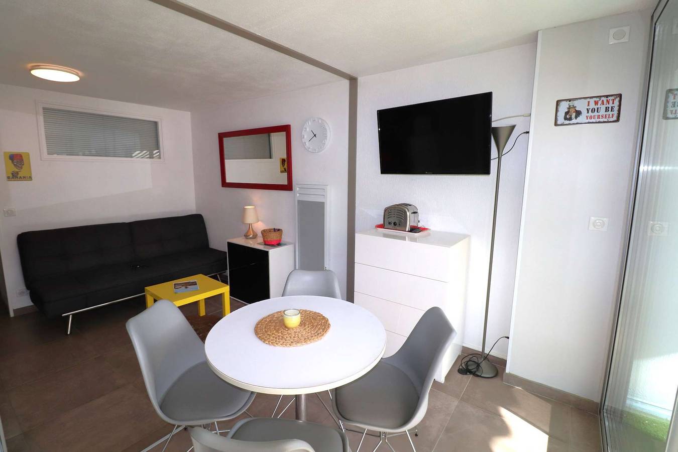 Appartement de vacances entier, 2 pièces grande terrasse climatisation parking in Le Grau-du-Roi, Côte d'Améthyste