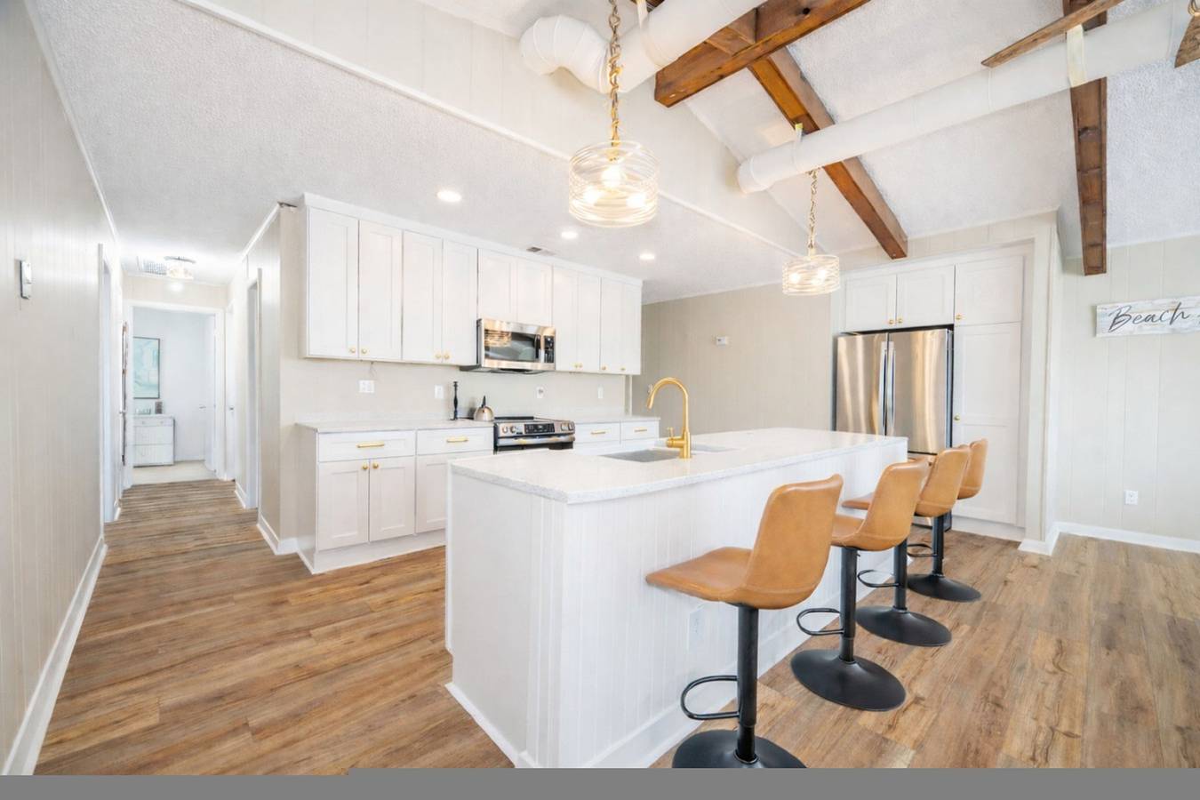 New! Beach Cottage, Pool, Pickleball, Swim, Surf in Sandbridge Beach, Sandbridge