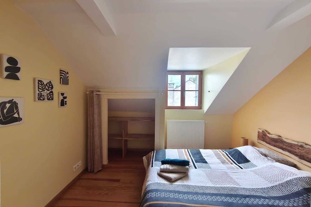 Apartamento entero, Cosy apartment in the center of Oloron in Oloron-Sainte-Marie, Béarn