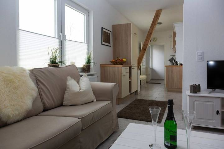 Ferienwohnung für 4 Personen, mit Terrasse und Garten sowie Ausblick in Witzwort - 3