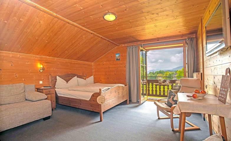Bauernhaus für 4 Personen, mit Seeblick und Garten sowie Ausblick in Tirol - 4