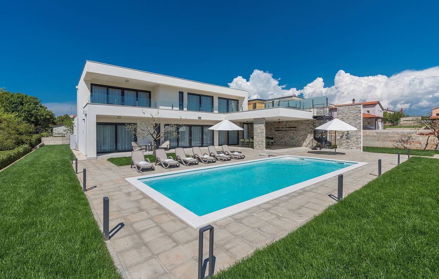 Modern Private Villa with Whirlpool, Sauna, Pool, and Sea View Near Novigrad in Novigrad, Regio Umag