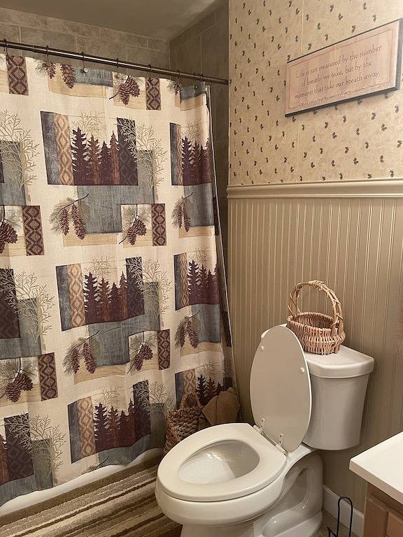 Get cozy for the winter in this 3 floor, 4 bedroom rustic ski home in Seven Springs, Pennsylvania