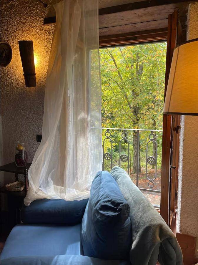 Location de vacances pour 10 personnes, avec balcon et vue à Campiglia d'Orcia