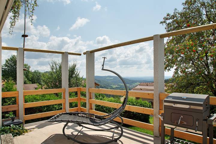 Chalet 'Sonnenwald' with Mountain View, Balcony and Wi-Fi