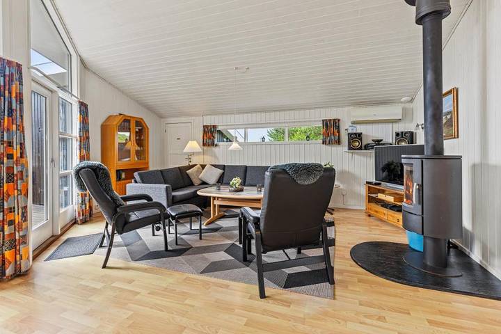 Ferienhaus für 6 Personen, mit Whirlpool und Terrasse sowie Sauna in Vejers Strand - 4