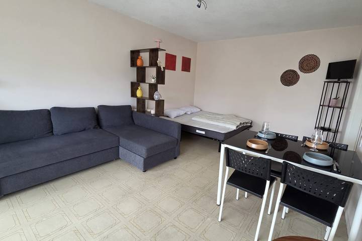 Studio entier, Studio avec piscine & tennis à Biarritz in Anglet, Région de Bayonne