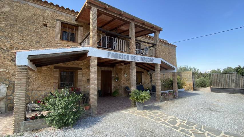 Apartamento para 14 personas, con Balcón y Jardín en Provincia de Jaén