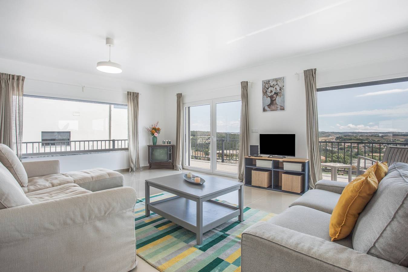 Quarto 'Jade' com Piscina Partilhada, Terraço Partilhado e Wi-Fi in Lourinhã, Distrito de Lisboa
