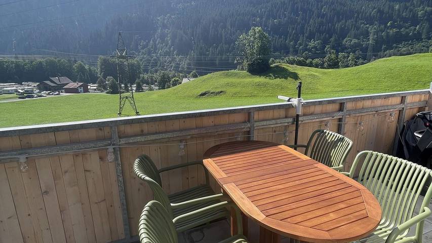 Hütte für 4 Personen, mit Balkon und Garten am Arlberg