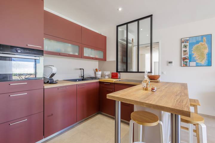 Apartamento entero, Le Palmier - Plage à 5 min, vue mer et montagne in Sant Ambroggio, Lumio