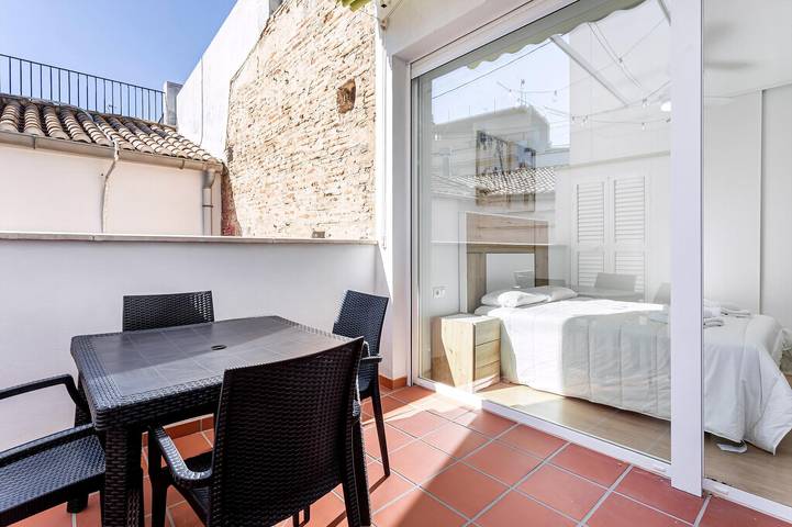 Ganze Wohnung, GuestReady - Central Valencia with Terrace in Valencia City Centre, Valencia