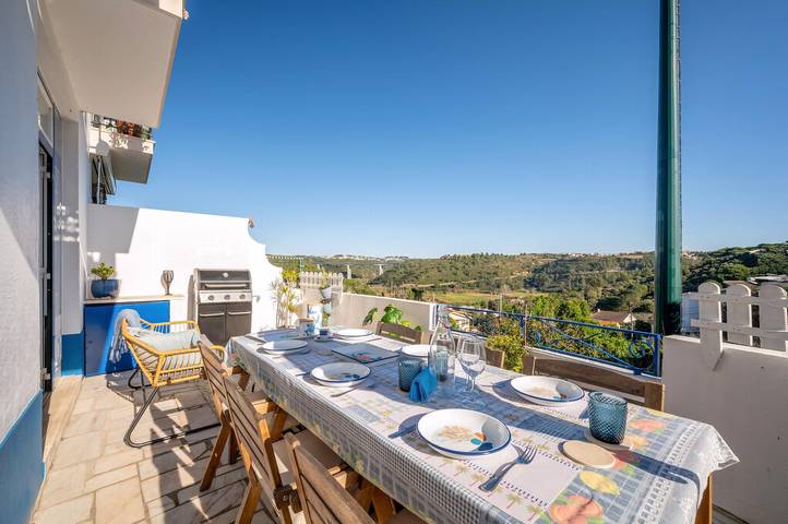 Casa de férias para 6 pessoas, com terraço em Carvoeira