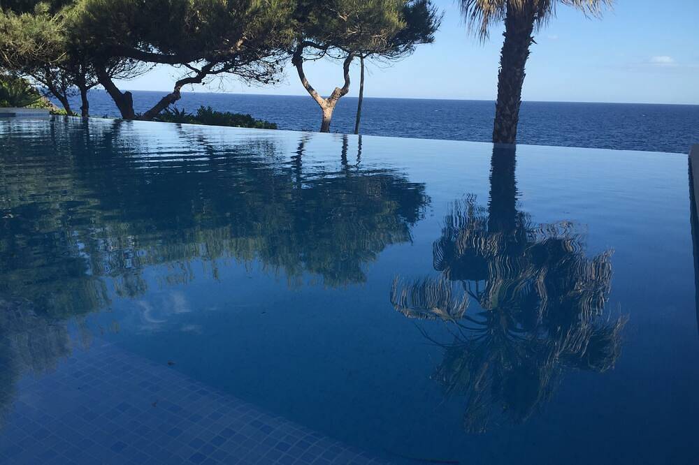 Villa am Meer mit privatem Pool, atemberaubendem Meerblick in Cala d'Or, Santanyí