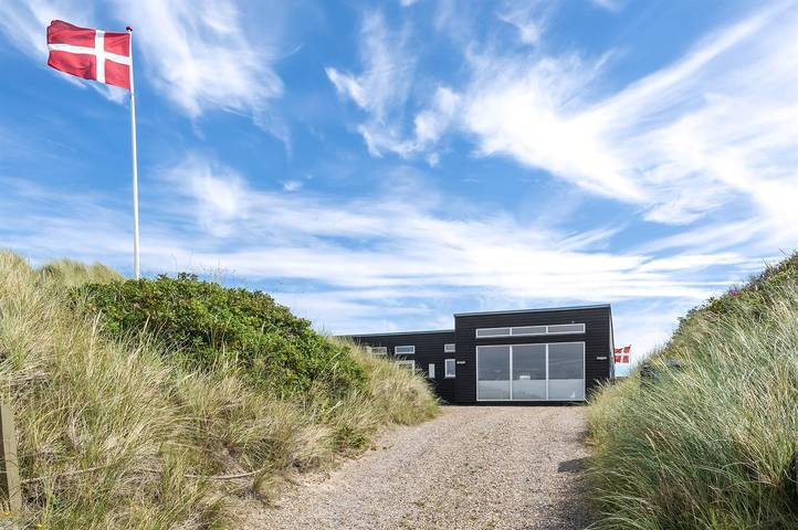 Ferienhaus für 6 Personen, mit Sauna und Terrasse sowie Whirlpool in Houvig