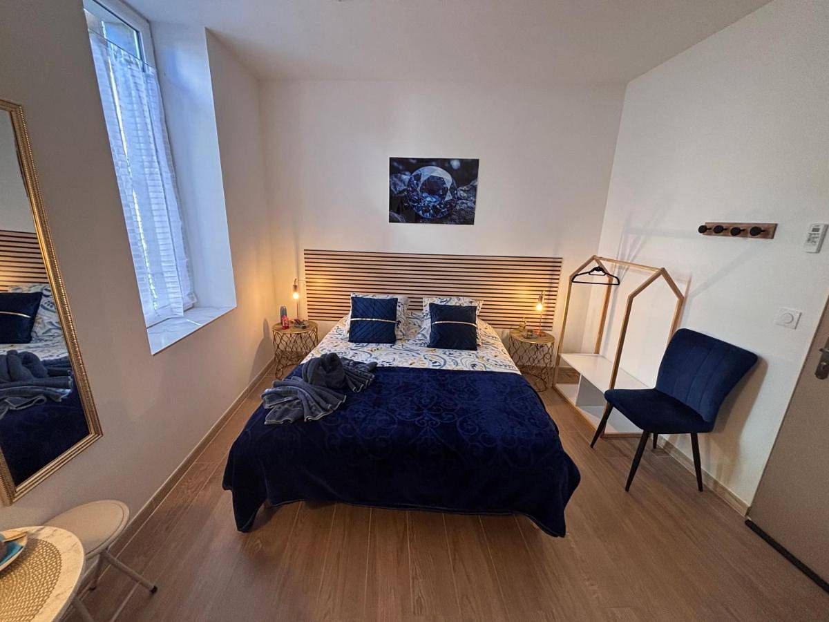 Double Room in Narbonne, Côte méditerranéenne (France)