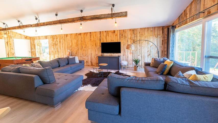 Maison de vacances pour 8 personnes, avec vue sur le lac et terrasse ainsi que sauna et jardin, animaux acceptés dans les Hautes Fagnes