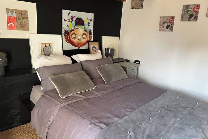 Location de vacances pour 2 personnes, animaux acceptés à Saint-Marc-Jaumegarde - 3