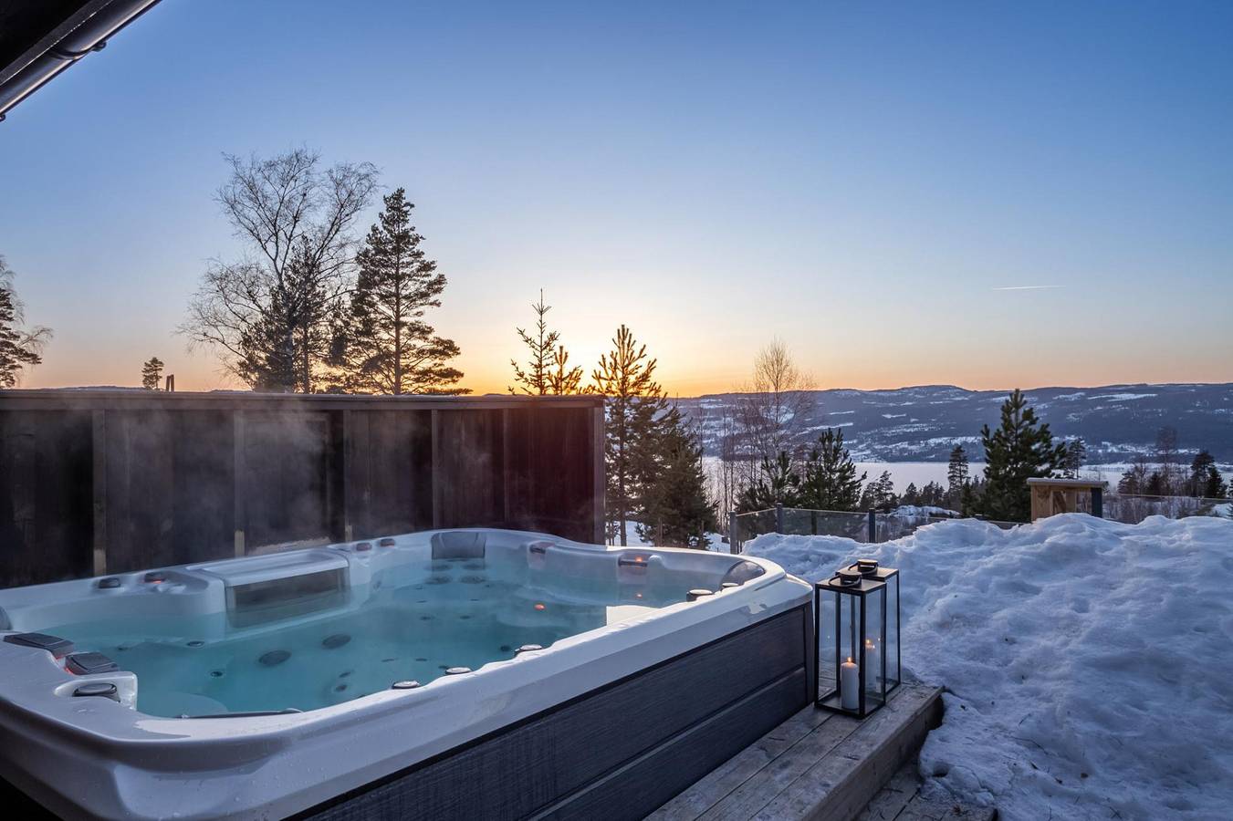Mjøsli Lodge · Jacuzzi & Sauna · Konferanse · 30 min Osl in Stange